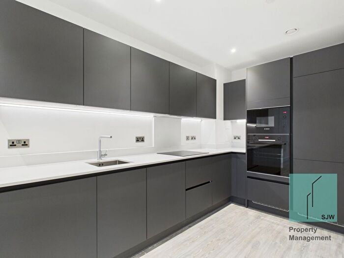 1 Bedroom Flat To Rent In Gwen Davis Way, Lilium Court, RM9