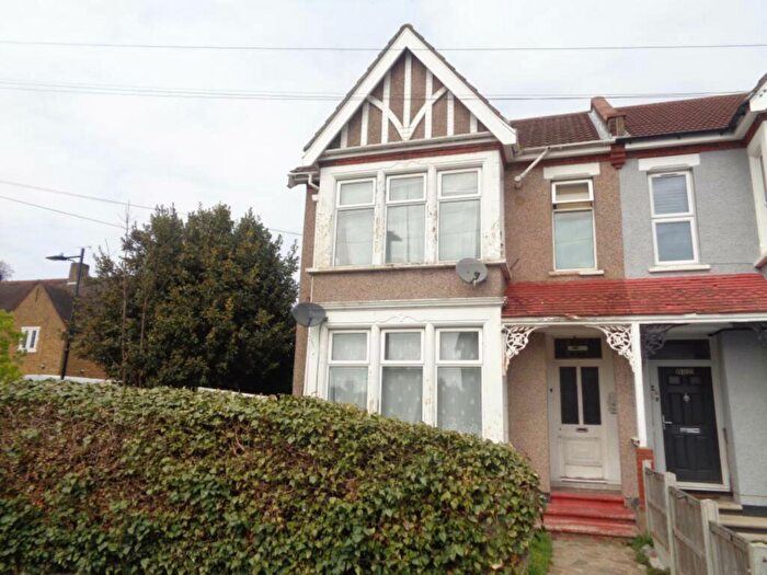 1 Bedroom Flat To Rent In York Road, Southend On Sea, SS1