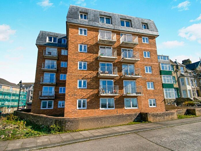 2 Bedroom Flat For Sale In Sefton Road, Morecambe, LA3