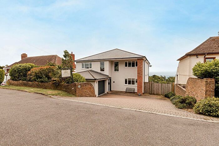 4 Bedroom Detached House For Sale In Salisbury Road, St. Margarets Bay, Dover, CT15