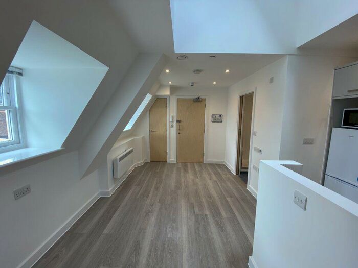 1 Bedroom Flat To Rent In The Barrett Building, CT1