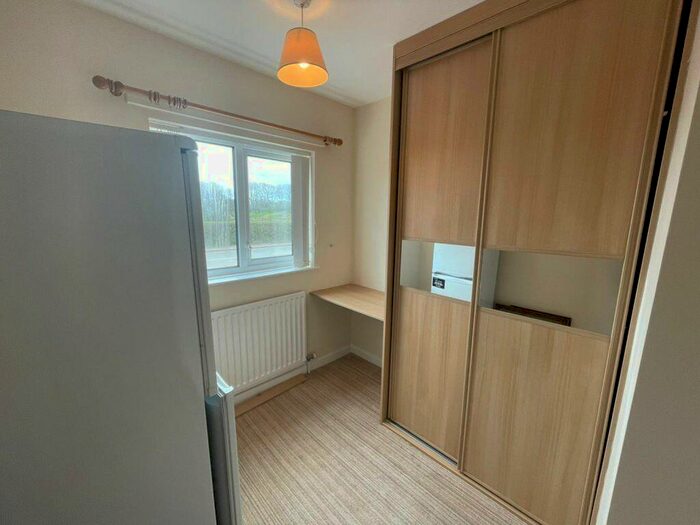 2 Bedroom Bungalow To Rent In Mill View, North Yorkshire, DL11