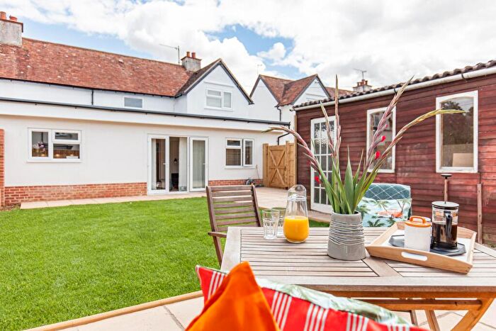1 Bedroom Semi-Detached House To Rent In Northcourt Walk, Abingdon, OX14