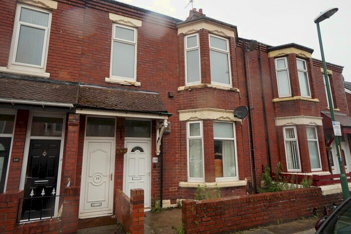 3 Bedroom Maisonette To Rent In Lyndhurst Street, South Shields NE33