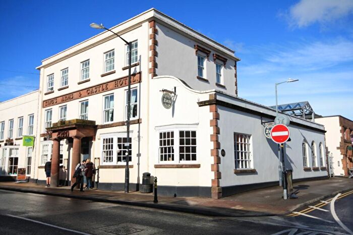 1 Bedroom Apartment To Rent In Station Road, Kenilworth, CV8