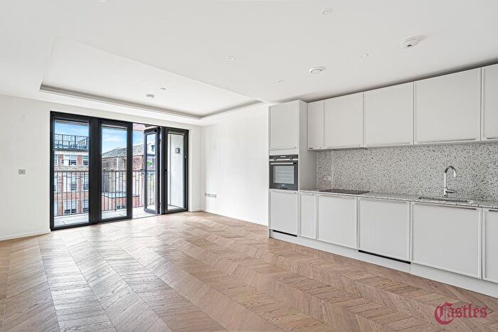 1 Bedroom Flat To Rent In Uren House, Crouch End, N8