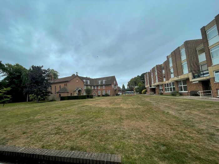 4 Bedroom Apartment To Rent In Somerset Road, Edgbaston, Birmingham, West Midlands, B15