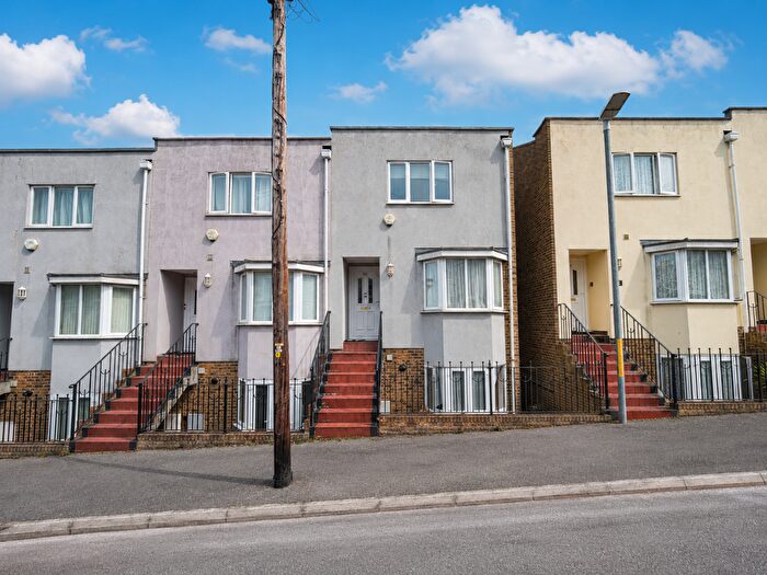 4 Bedroom Terraced House For Sale In Willsons Road, Ramsgate, CT11