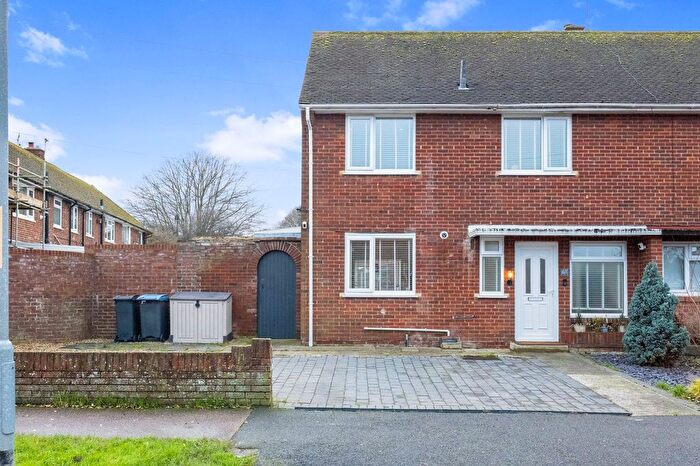 3 Bedroom Semi-Detached House For Sale In Birdwood Avenue, Deal, CT14