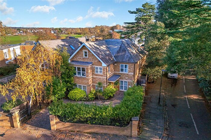 5 Bedroom Detached House For Sale In Broom Road, Teddington, TW11