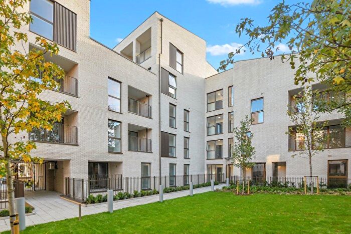 1 Bedroom Flat For Sale In The Avenue, Queens Park, London, NW6