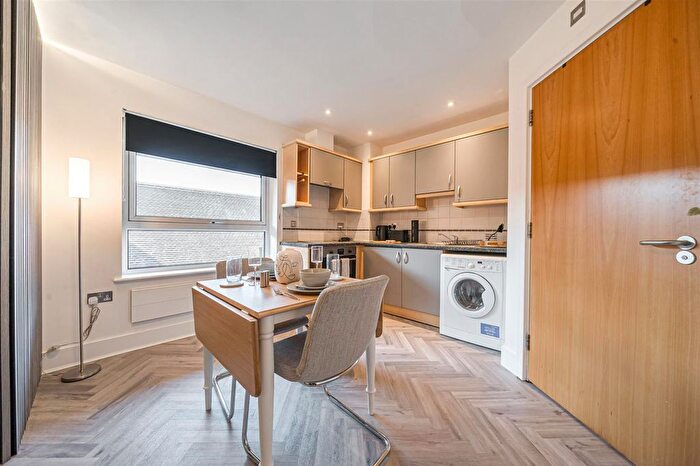 1 Bedroom Flat For Sale In London Street, Anchor Court, RG21
