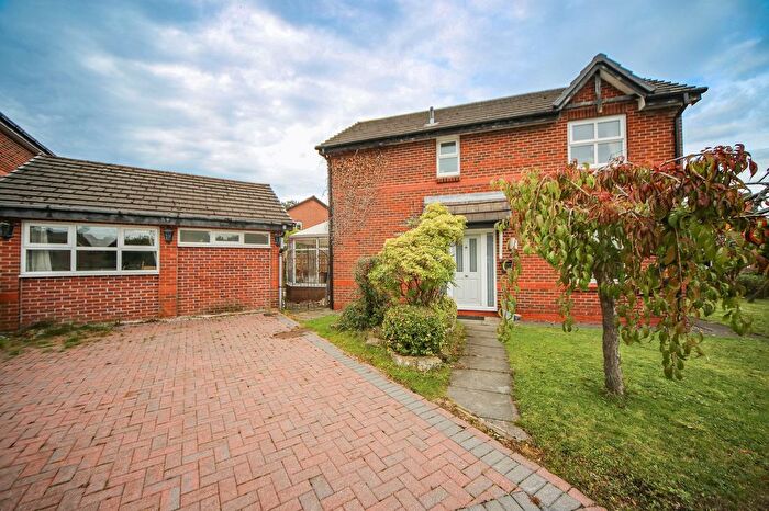 3 Bedroom Detached House For Sale In Burley Crescent, Wigan, WN3