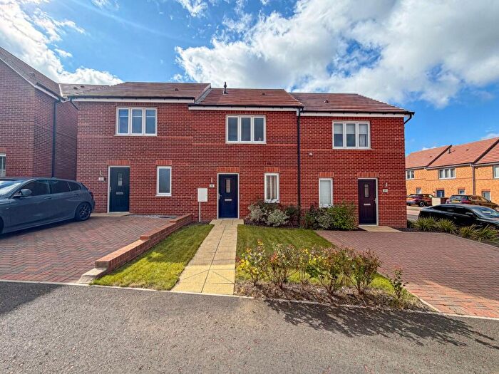 2 Bedroom Terraced House For Sale In Brockwell Road, High Spen, Rowlands Gill, NE39