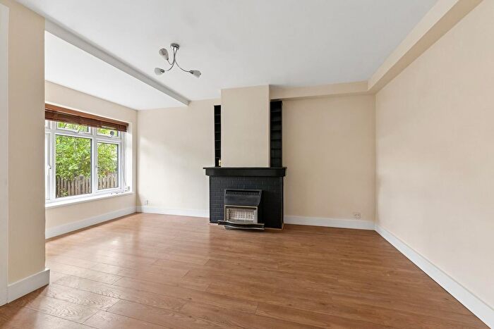 1 Bedroom Flat For Sale In Watkins House, Manchester Roasd, London, E14