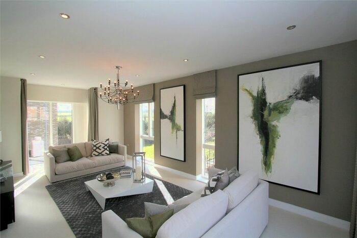 4 Bedroom Detached House To Rent In Urwin Gardens, Cambridge, CB2