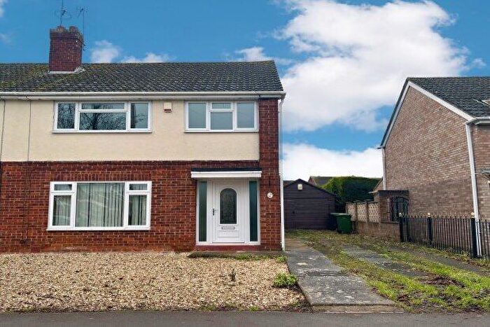 3 Bedroom Property To Rent In Four Pools Road, Evesham, WR11