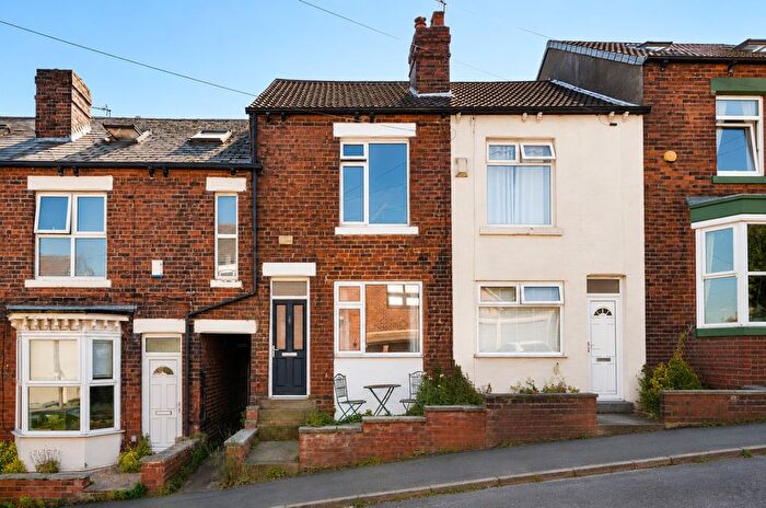 3 Bedroom Terraced House For Sale In Cockayne Place, Sheffield, South Yorkshire, S8