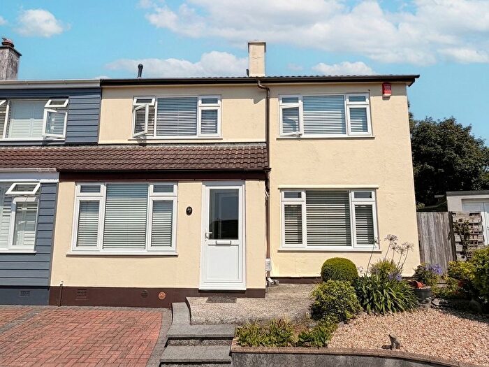 3 Bedroom Semi Detached House For Sale In Harefield Crescent, Camborne, TR14