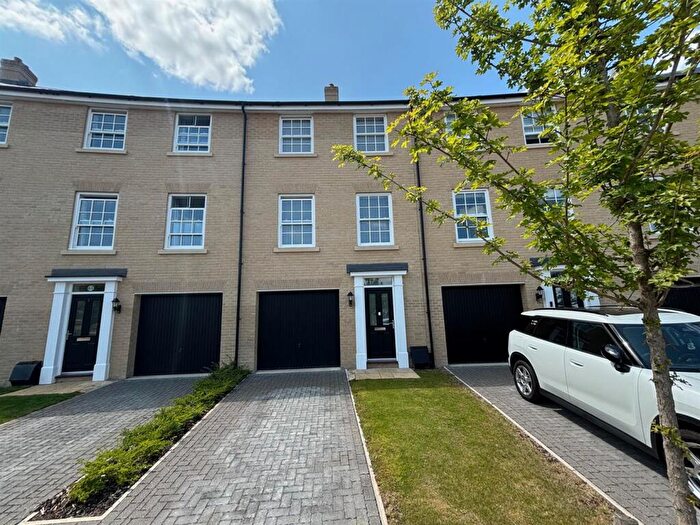 4 Bedroom Town House For Sale In Quarry Avenue, Needham Market, Ipswich, IP6