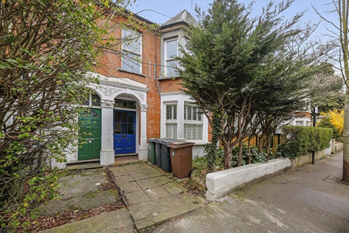 2 Bedroom Property For Sale In Addison Road, London, E17