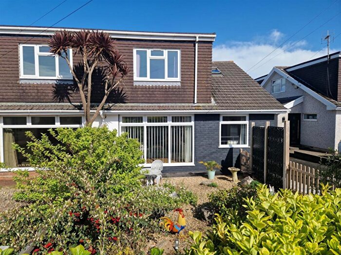 4 Bedroom Semi-Detached House For Sale In Hawkhurst Court, Porthcawl, CF36