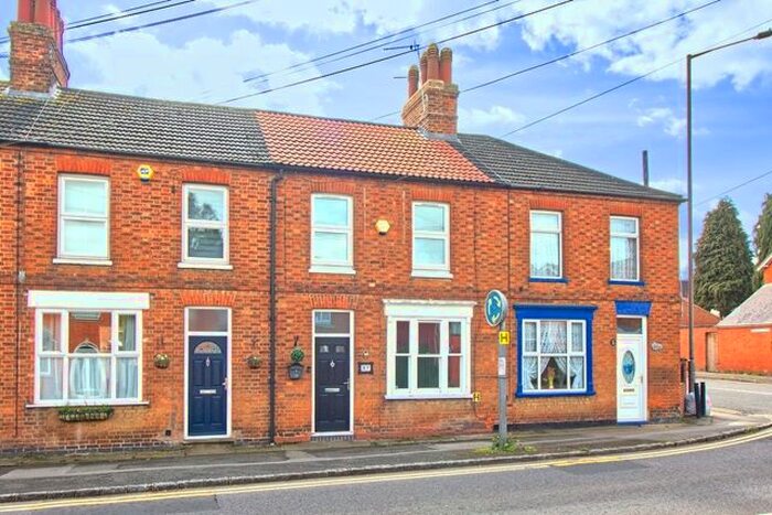 2 Bedroom Terraced House To Rent In Newport Road, New Bradwell, Milton Keynes, MK13