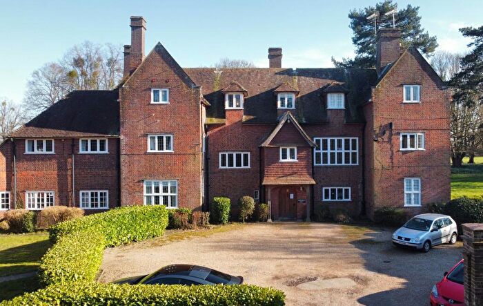 1 Bedroom Serviced Apartments To Rent In Hunt's Lane, Taplow, Maidenhead, SL6