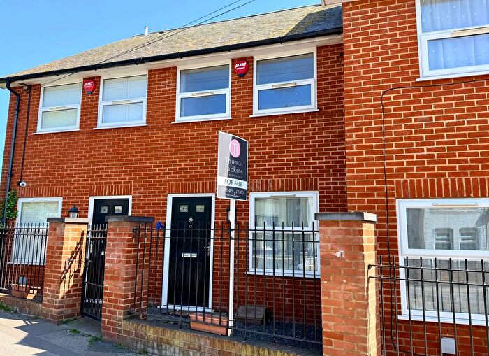 2 Bedroom Terraced House For Sale In Church Street, Broadstairs, CT10