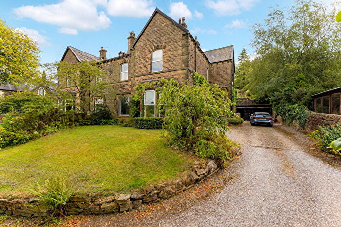 4 Bedroom Semi Detached House For Sale In New Mills Road, Birch Vale, SK22