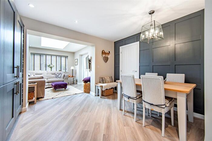 4 Bedroom Detached House For Sale In Fletcher Crescent, Jameson Manor, NE20