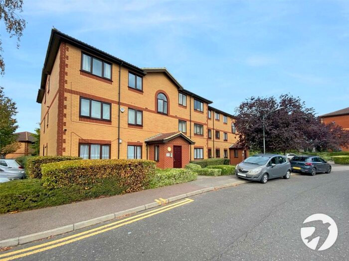 1 Bedroom Flat To Rent In Churchill Close, Dartford, Kent, DA1