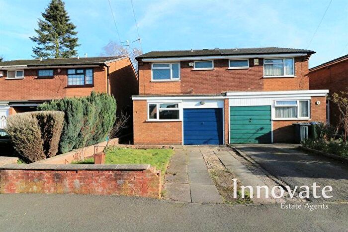 3 Bedroom Semi-Detached House To Rent In Lodge Road, Smethwick, B67