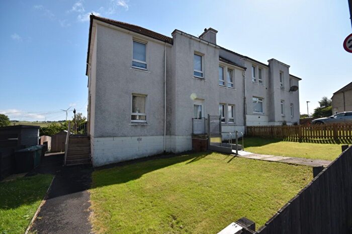 3 Bedroom Flat For Sale In Queens Crescent, Chapelhall, ML6