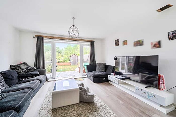 2 Bedroom Semi-Detached House For Sale In Gilbert Close, Reading, Berkshire, RG2