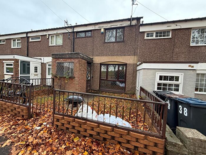 3 Bedroom Terraced House For Sale In Kendrick Avenue, Birmingham, B34