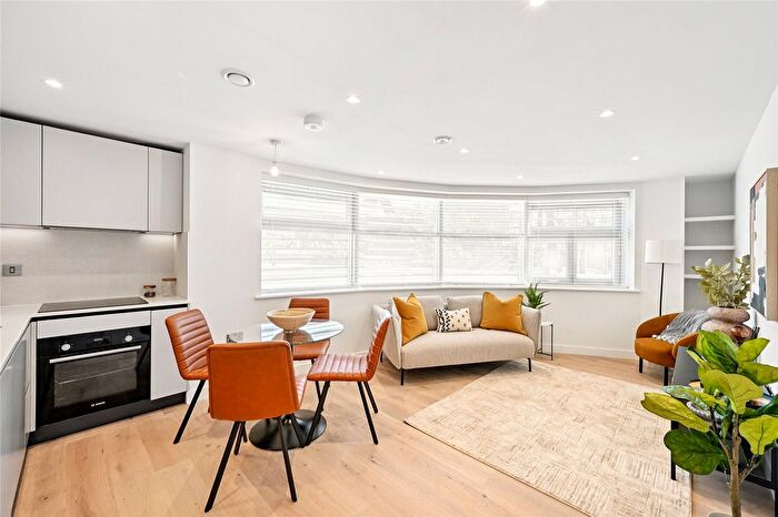 1 Bedroom Flat For Sale In Margery Street, Clerkenwell, WC1X