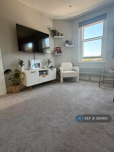 1 Bedroom Flat To Rent In Clifton, Bristol, BS8