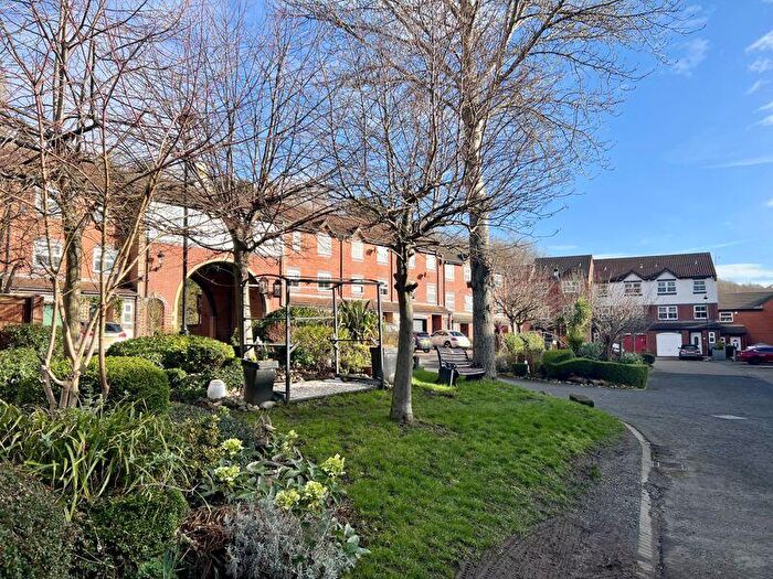3 Bedroom Town House To Rent In Trinity Courtyard, St Peters Basin, Newcastle Upon Tyne, NE6