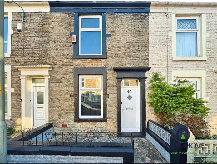 3 Bedroom Terraced House To Rent In Newton Street, Darwen, BB3