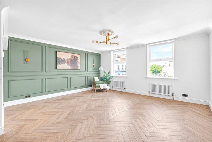 1 Bedroom Flat For Sale In St James Street, Walthamstow, London, E17