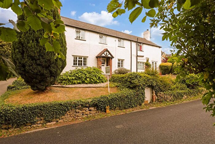 3 Bedroom Cottage For Sale In High Street, Upton St. Leonards, GL4
