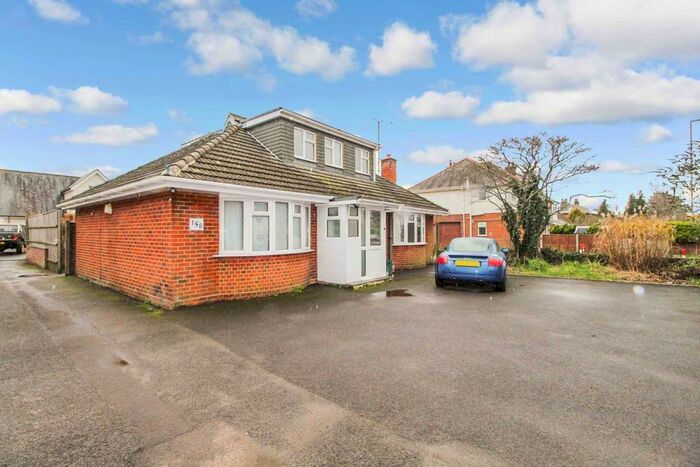 4 Bedroom Detached Bungalow To Rent In Leigh Road, Wimborne, Dorset, BH21