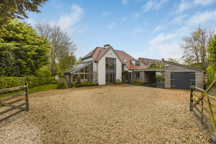 4 Bedroom Detached House For Sale In Westcot Lane, Sparsholt, OX12