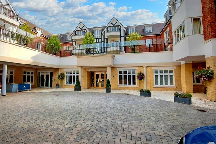 1 Bedroom Property For Sale In Evesham Road, Wood Norton, Evesham, WR11