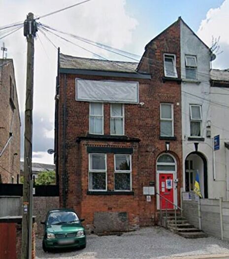 7 Bedroom Semi Detached House For Sale In Delaunays Road, Manchester, Greater Manchester, M8