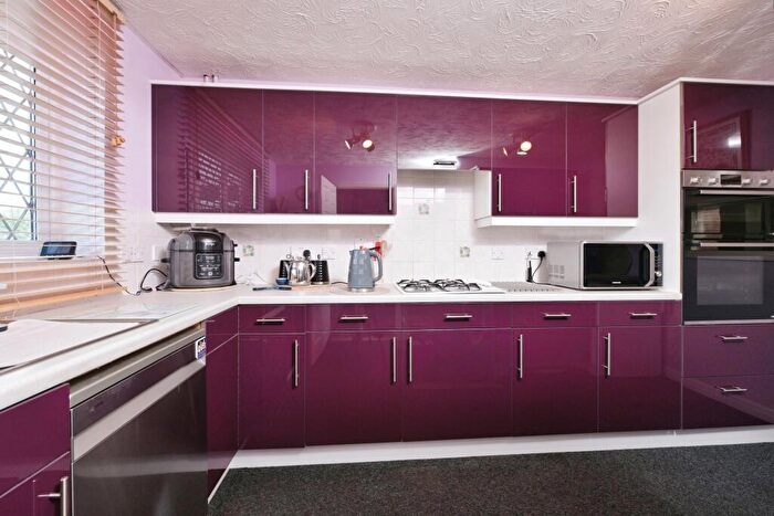 2 Bedroom Semi-Detached House For Sale In Windingbrook Lane, Northampton, Northamptonshire, NN4