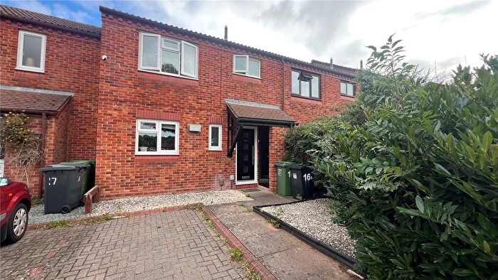 3 Bedroom Terraced House For Sale In Willow Way, Redditch, Worcestershire, B97