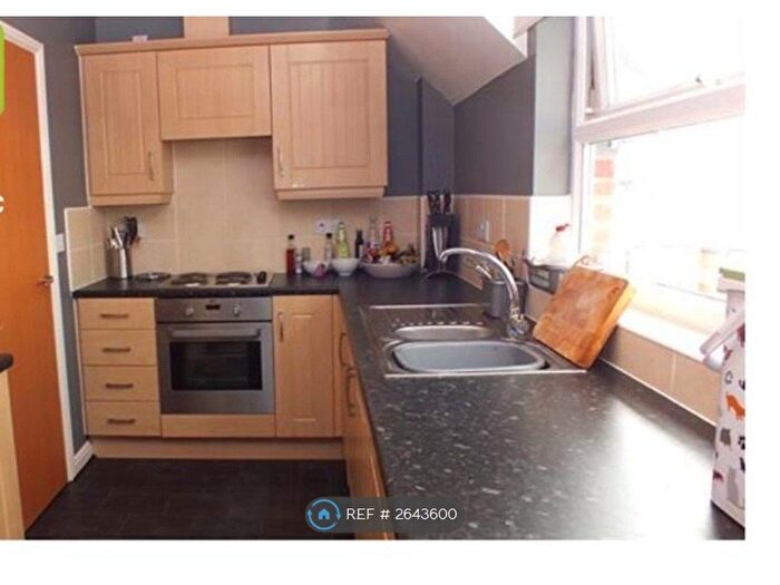 2 Bedroom Flat To Rent In Quins Croft, Leyland, PR25
