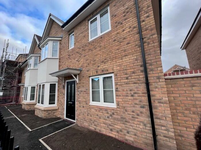 2 Bedroom Flat To Rent In Underwood Close, Peterborough, PE3